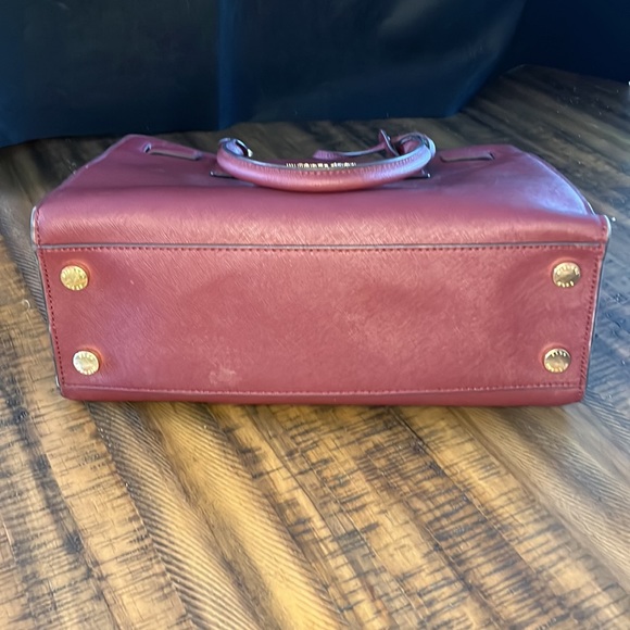 Michael Kors Burgundy Hand bag - Picture 7 of 9